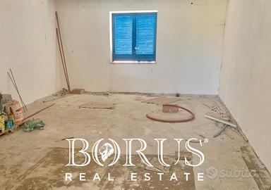 Ufficio di 75 mq in località Seponi in C. Volturno