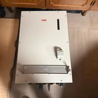 Inverter fotovoltaico ABB React ibrido