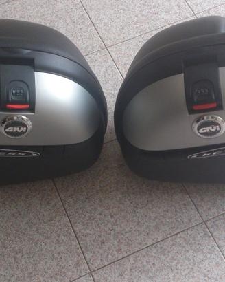 Coppia Valigie Givi E41 Keyless – Come Nuo