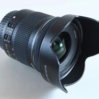 Ottica zoom grandangolo 10-18 x Canon ef-s