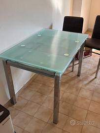 Tavolo vetro