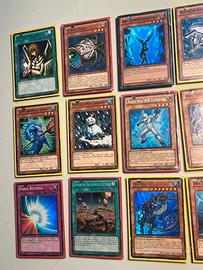 lotto 600 + carte yu gi oh diversi anni