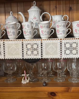 Set tazzine