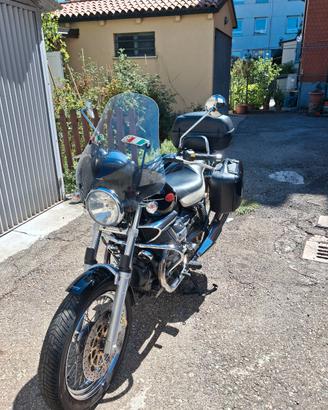 MOTO GUZZI NEVADA CLASSIC 750