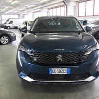 PEUGEOT 3008 Hybrid 225 e-EAT8 Allure Pack