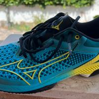 Scarpa tennis mizuno 40,5