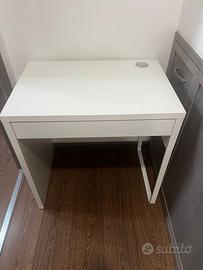 Scrivania Ikea