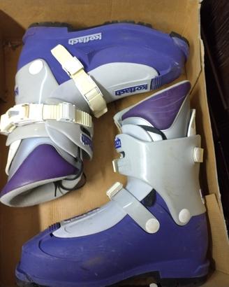 Scarponi da alpinismo o snowboard 