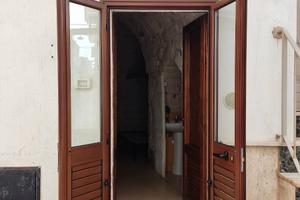 Monolocale in pietra (centro storico)