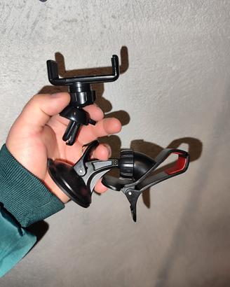2 Supporti smartphone per auto