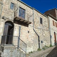 Casa indipendente Petralia Sottana