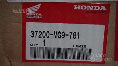 HONDA Goldwing 1200 contachilometri 37200-mg9-781