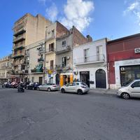 2 LOCALI A CATANIA