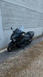 Tmax 560 tech max