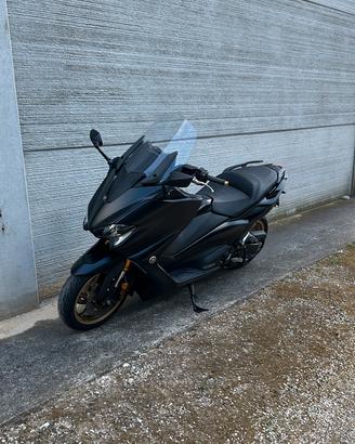Tmax 560 tech max