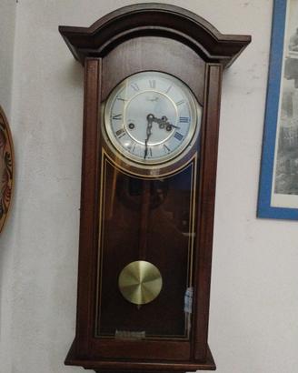 orologio a pendolo