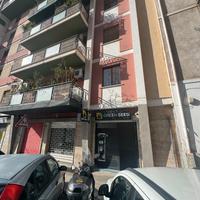 Locale commerciale in zona strategica-Via Sampolo