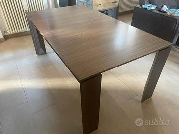 Tavolo Calligaris 