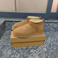 Stivaletti UGG Mini da donna   EU 38