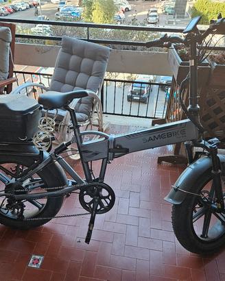 bicicletta elettrica pieghevole 