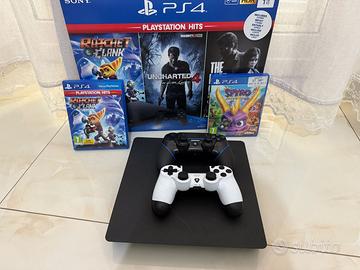 Ps4 slim 1 TB + 2 giochi e cavetteria