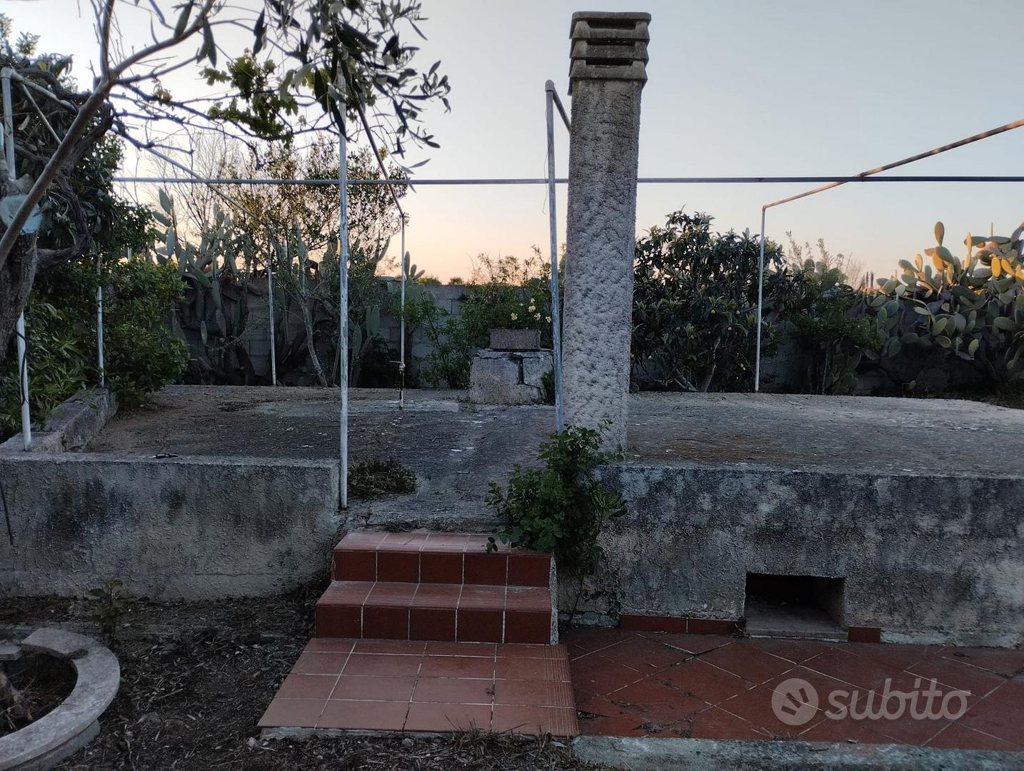 Terreno recintato con piccola costruzione - Vista 4
