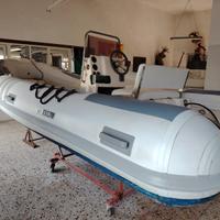 Tecno gommone