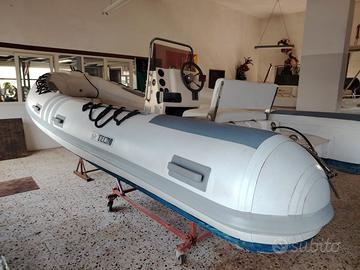 Tecno gommone