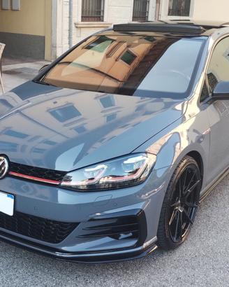 Volkswagen Golf GTI 2.0 TSI TCR DSG 5p. BlueMotion