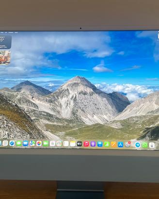 APPLE  IMAC 24” 4 K