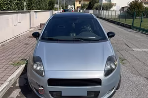 Grande punto 1.9 mtj NEOPATENTATI
