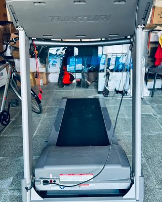 Tapis Roulant TUNTURI T30 richiudibile