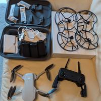 DJI Mavic Mini con accessori