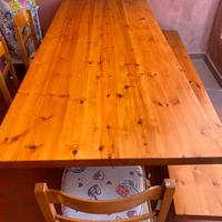 Tavolo in legno