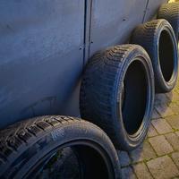 Quattro Gomme invernali neve NEXEN 245/45 R19