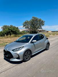 TOYOTA Yaris 1.5 Hybrid 5 porte Trend