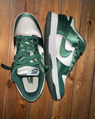 nuke dunk low satin green