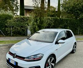 Volkswagen golf 7.5 gti performance 2.0 dsg