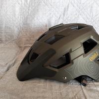 cavalletto + casco mtb