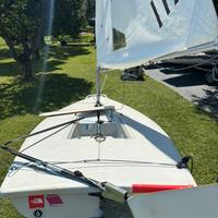 Barca a Vela Laser ILCA 6 196