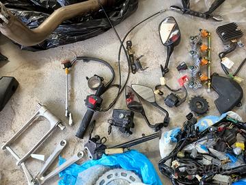 Honda cbr 600rr pezzi vari