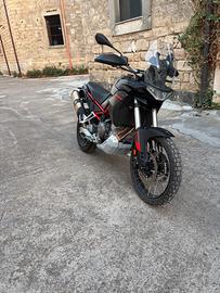 Aprilia Tuareg 660