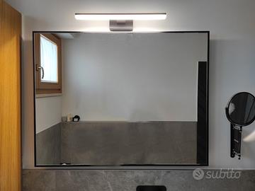 Specchio da bagno (leggermente difettato)