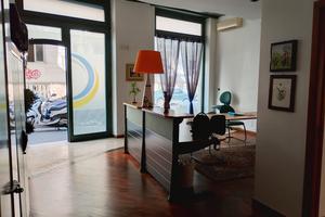 Stanza uso studio-ufficio