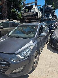 Hyunday i 30 a ricambi