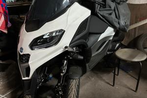 piaggio mp3 hpe 310
