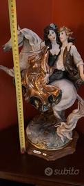 statuetta Giuseppe Armani fidanzati a cavallo