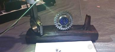 Lampada da scrivania pistone auto PEZZO UNICO