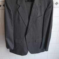 Abito classico giacca e pantaloni