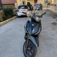 Piaggio Beverly 300 hpe s